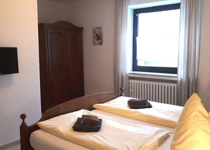 & Restaurant Haus Niederrhein 3*