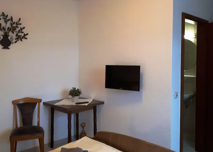 Hotel & Restaurant Haus Niederrhein Moers